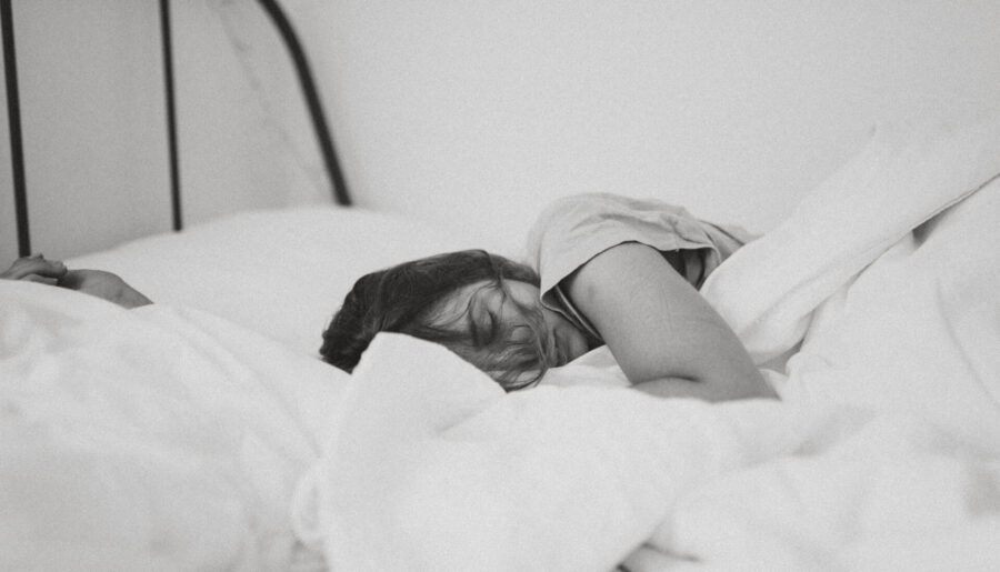 The Power of a Proper Sleep Routine: Unlocking the Benefits for Body and Mind
